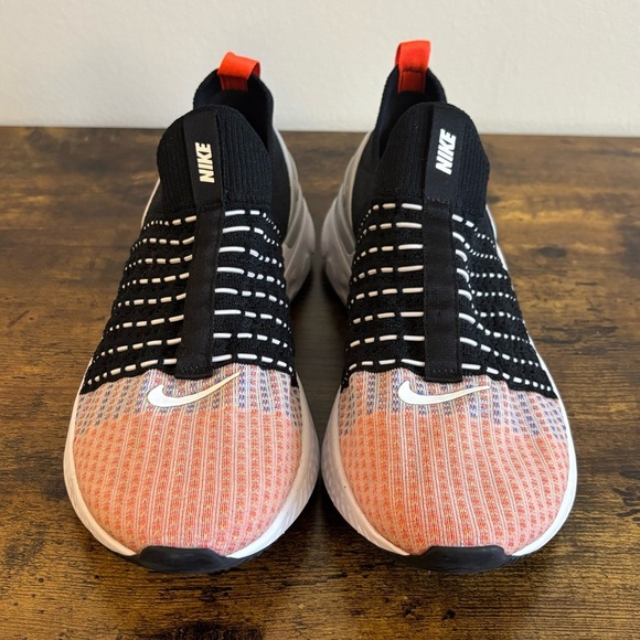 Nike React Phantom Run Flyknit 2 Men's Running Shoes - Picture 10 of 16